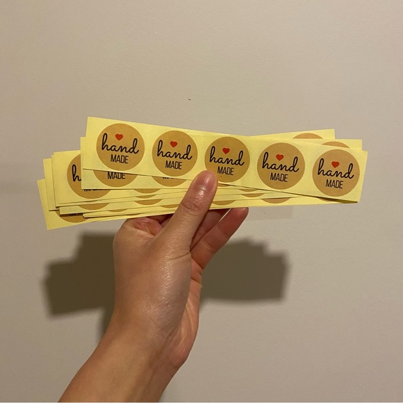 Bundle of “Handmade” Stickerss 50 Count 1 1/8” Inch Diameter - Picture 1 of 1